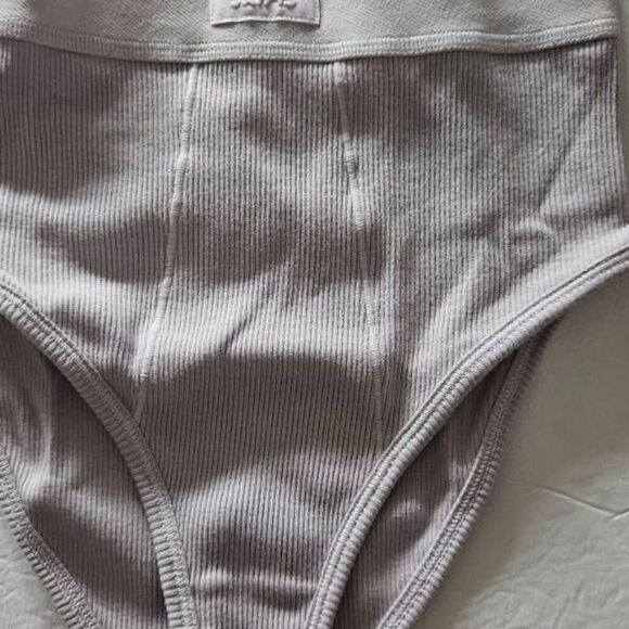 SKIMS RIBBED COTTON PANTY NWT - Picture 3 of 7